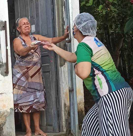 Camacã: Idosos do Clube da Melhor Idade são surpreendidos com homenagem da Secretaria de Assistência Social.